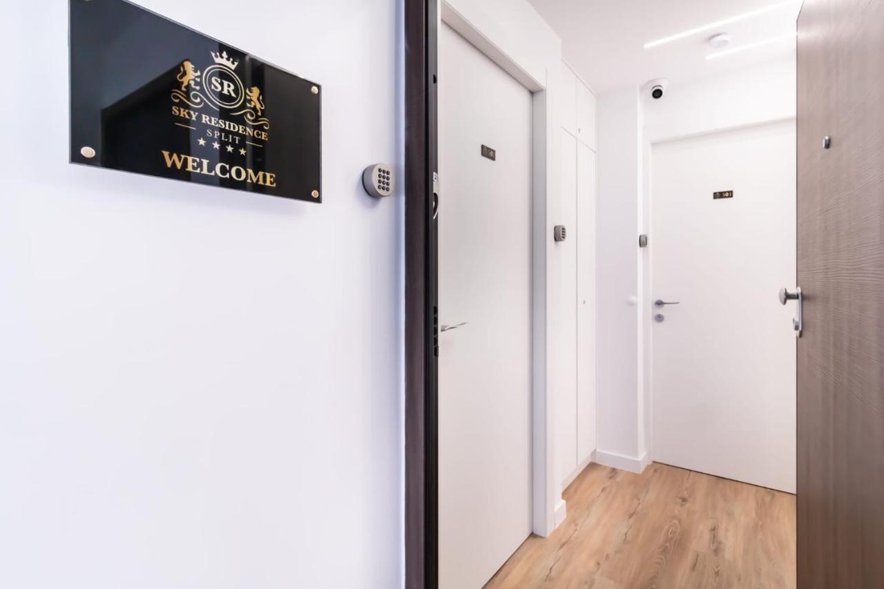 Sky Residence Split - Free Parking Екстериор снимка