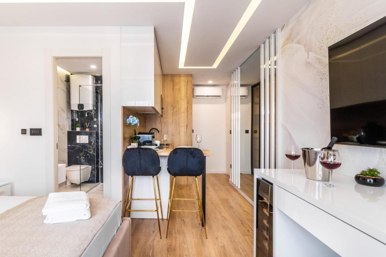Sky Residence Split - Free Parking Екстериор снимка