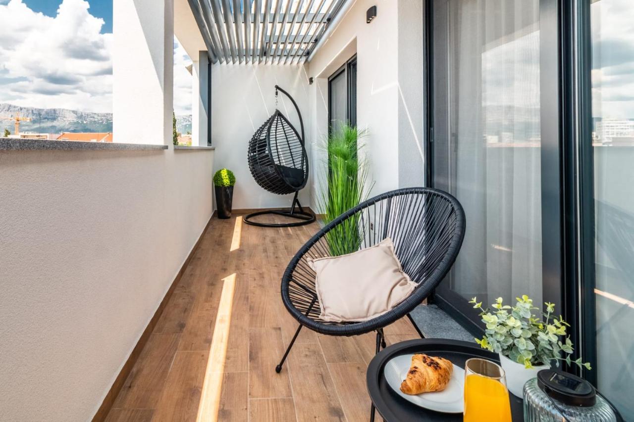 Sky Residence Split - Free Parking Екстериор снимка