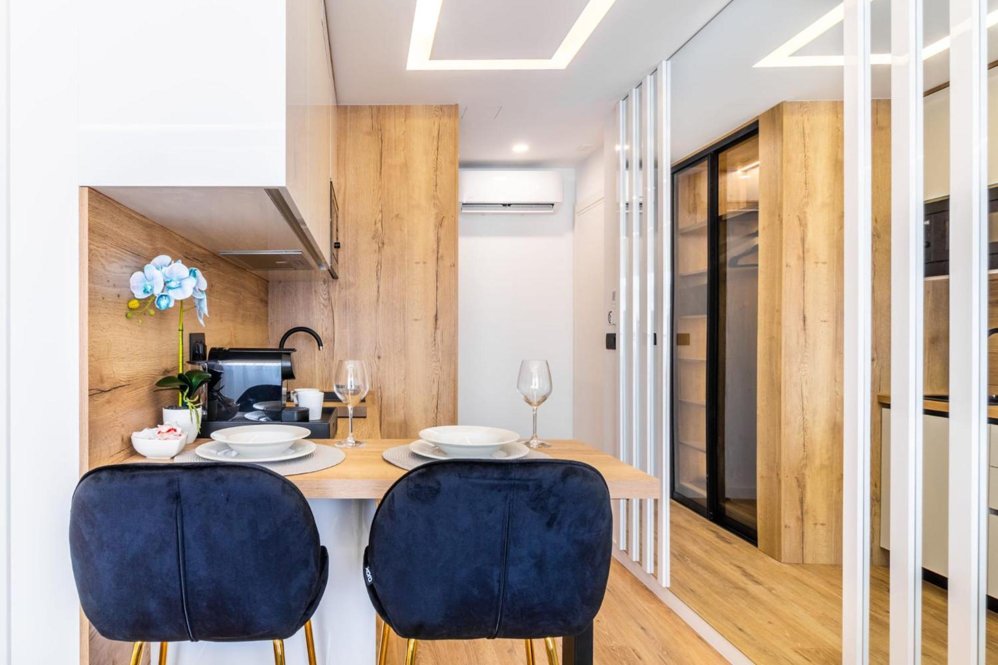 Sky Residence Split - Free Parking Стая снимка